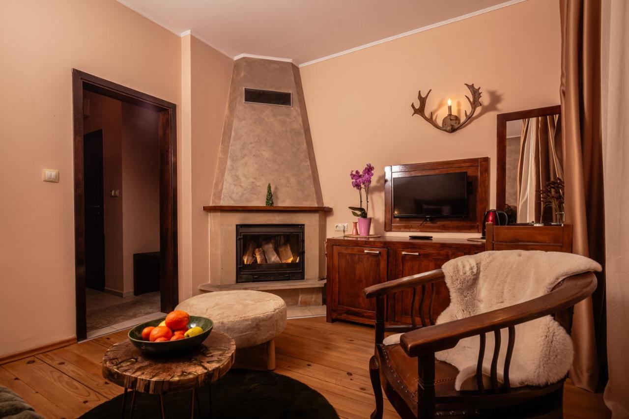 Hotel Smilen Smoljan Exteriér fotografie