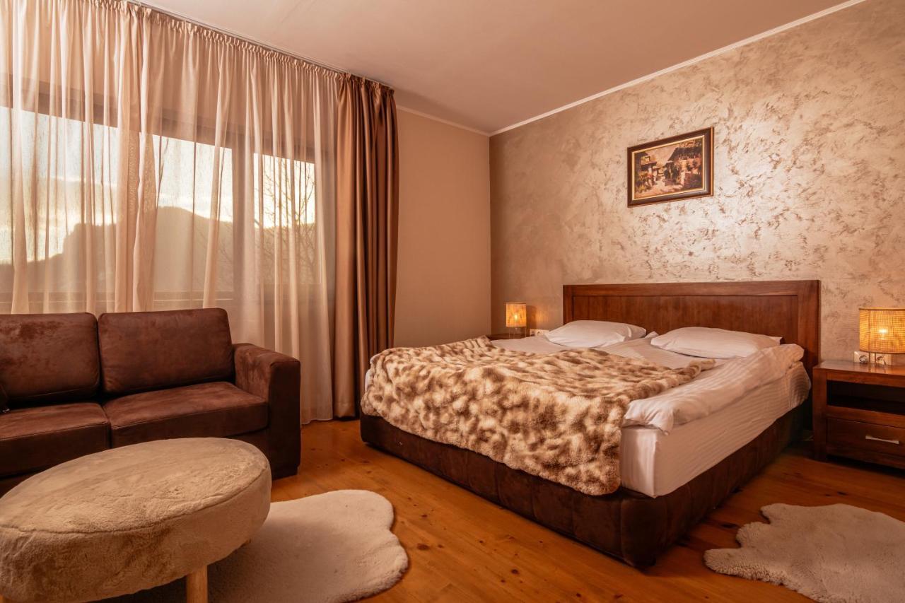 Hotel Smilen Smoljan Exteriér fotografie